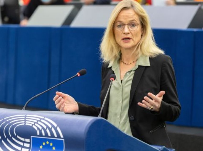 Viola von Cramon i numëron shkeljet në zgjedhjet e Serbisë, kërkon hetim ndërkombëtar