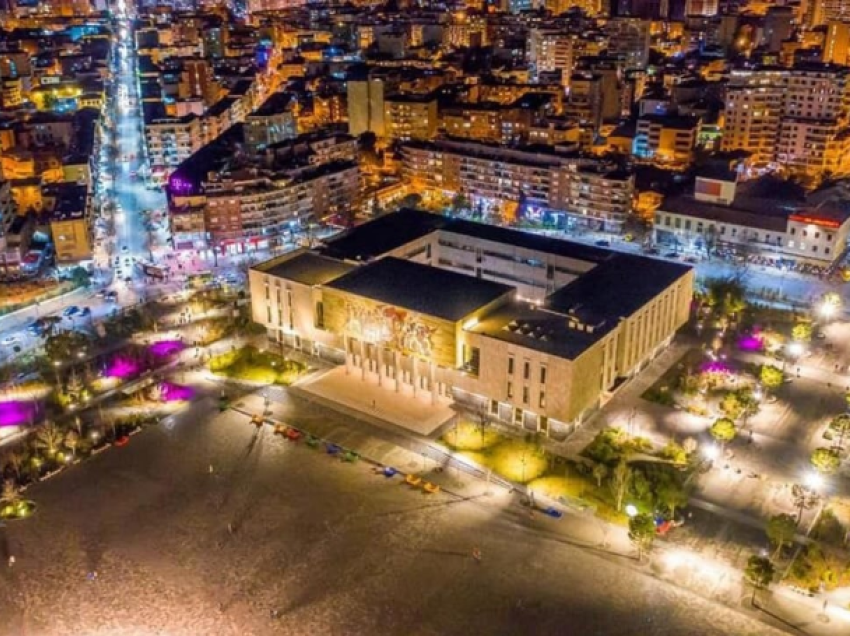 Media amerikane “Huffpost” cilëson Tiranën si një nga destinacionet e 2024-ës