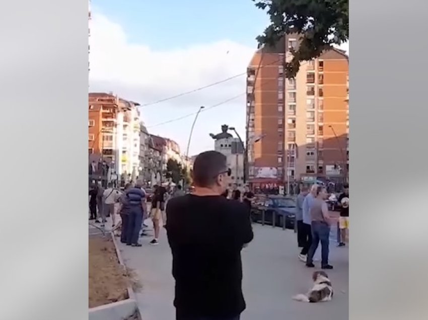 Dalin pamjet, Policia sekuestron sirenat e alarmit në Mitrovicë 