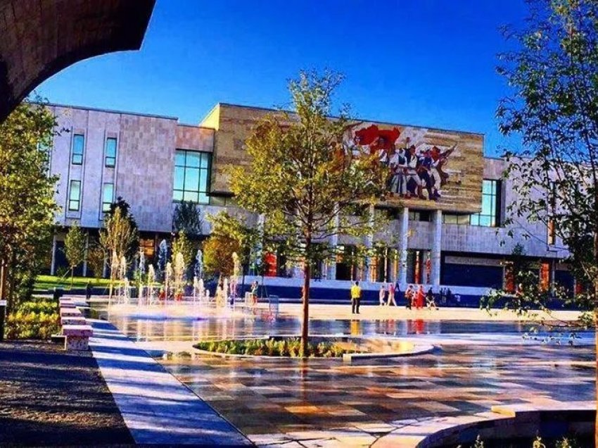 Tirana fitoi titullin si Kryeqyteti Mesdhetar i Kulturës, Kojdheli: Ja përfitimet që pritet t’i sjellë kryeqytetit