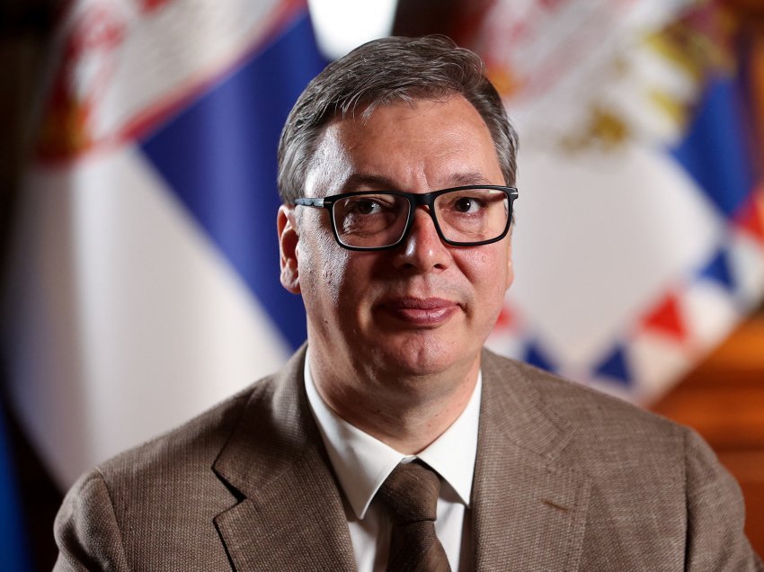 “Vuçiq mashtroi ndërkombëtarët, në Serbi do të ketë trazira”
