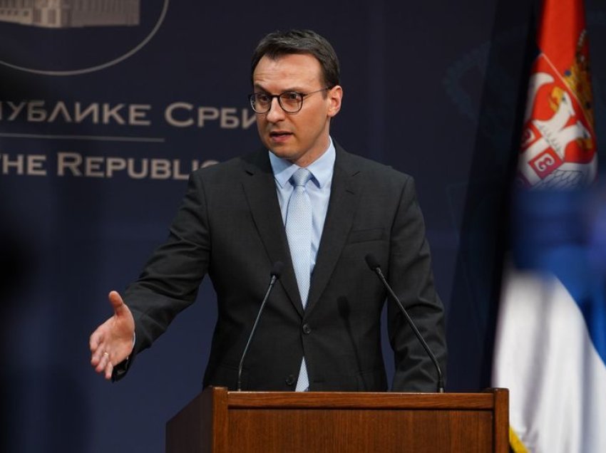 Serbia nga 1 janari lejon për qarkullim në territorin e saj automjetet me targa RKS