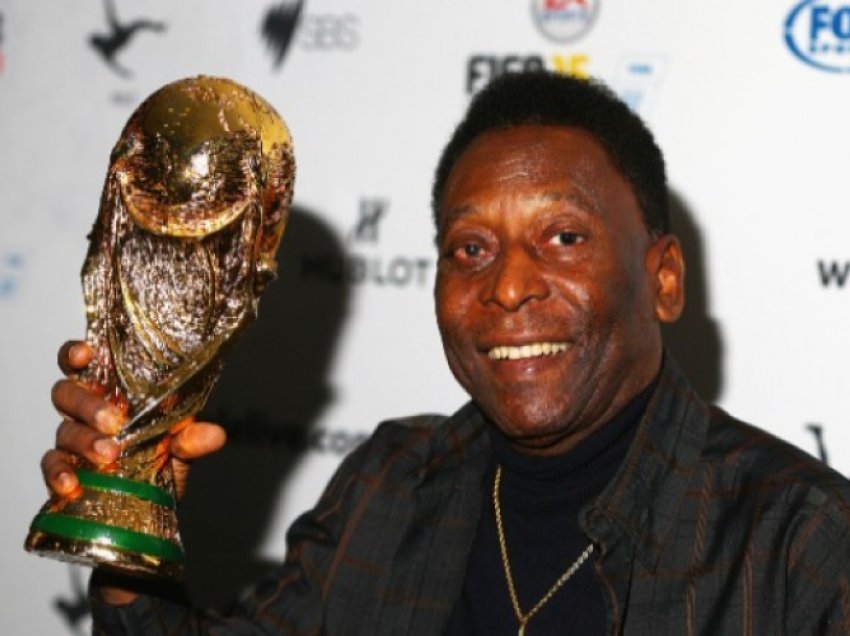 Një vit pa Pele-n, futbolli humbi simbolin e tij