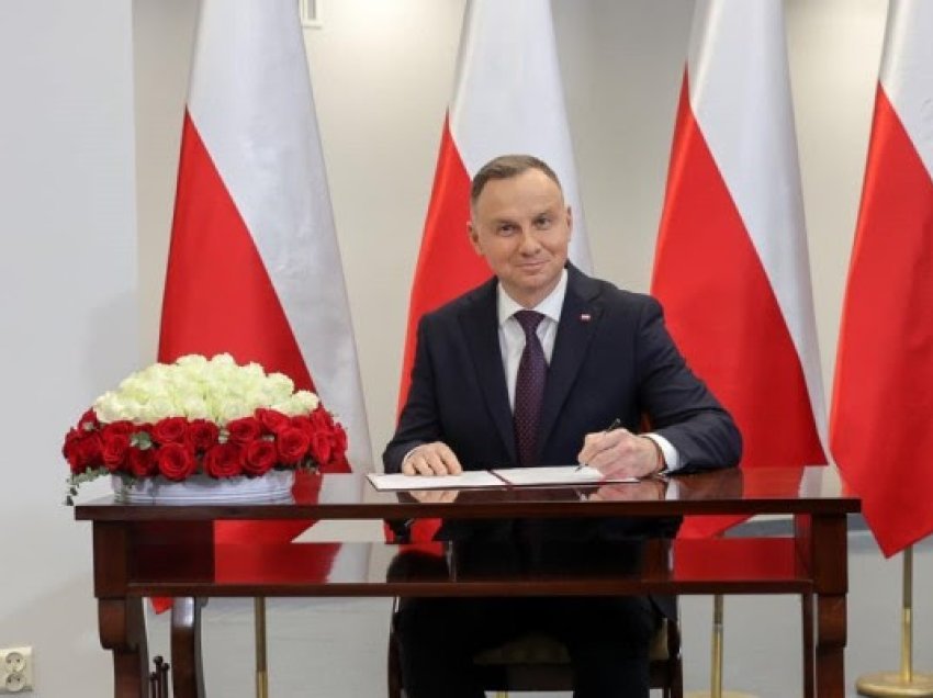 Raketa ruse hyn në hapësirën e Polonisë, presidenti thërret urgjentisht Këshillin e Sigurisë