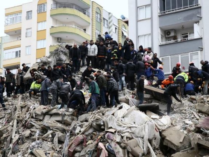 Tjetër lëkundje tërmeti e fuqishme në Turqi, magnituda 7.7
