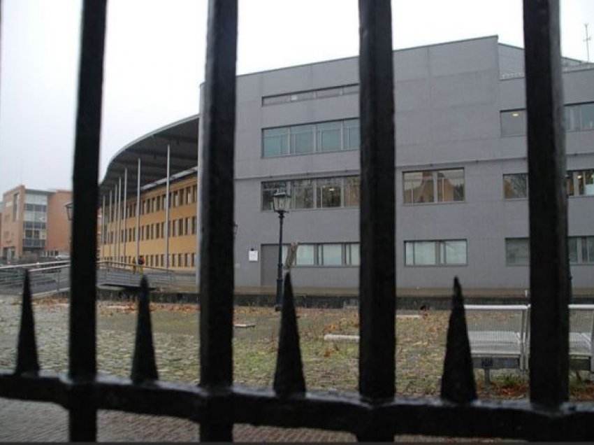 Akuzohet për trafik të qenieve njerëzore drejt Britanisë, një vit burg për shqiptarin në Holandë