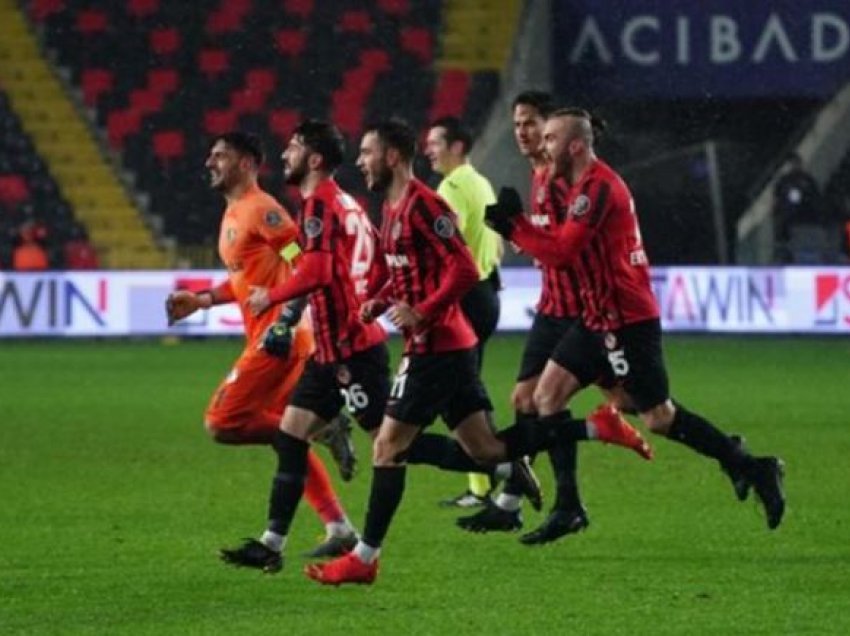 Një tjetër klub turk tërhiqet nga Superliga