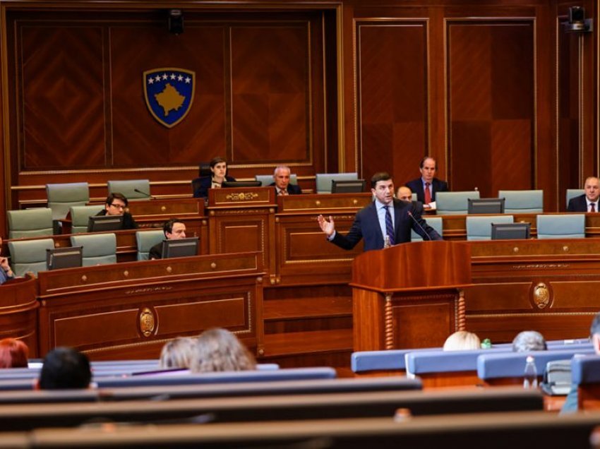 Krasniqi: A keni garanci që shtetet mosnjohëse do ta njohin Kosovën, nëse e pranojmë planin
