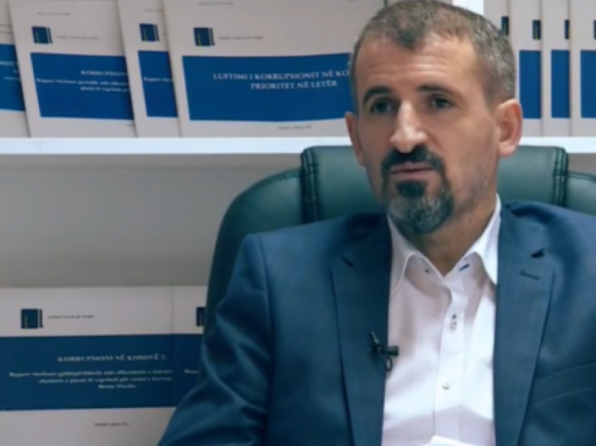 Miftaraj: Prokuroria deri të hënën s’e fton Abazin për intervistim, paguhen mbi 2500 euro por s’bën me punu në ditë pushimi