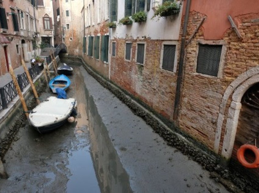 ​Venecia po vuan një zbaticë historike problematike