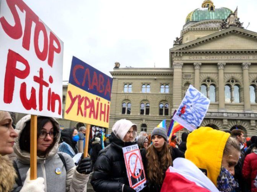 Konflikti në Ukrainë, Rusia nuk pranon Zvicrën si ndërmjetëse