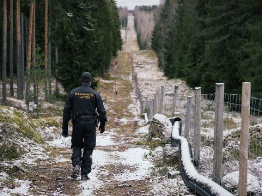 Finlanda fillon ndërtimin e murit 200 km në kufirin me Rusinë