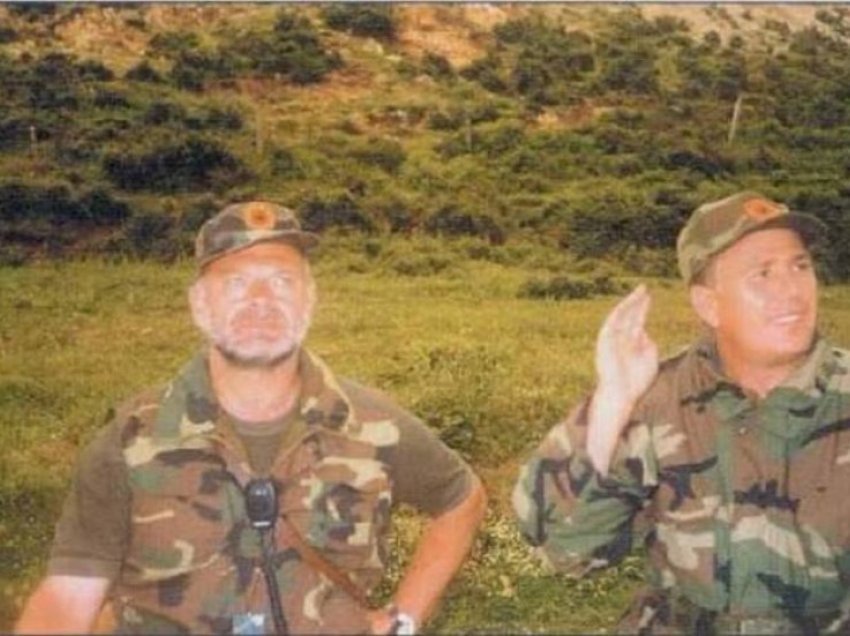 20 vite më parë Kosova u trondit nga vrasja e Kolonel Tahir Zemajt: Gjaku nuk humbet kurrë, ka dokumentarë e dëshmi! 