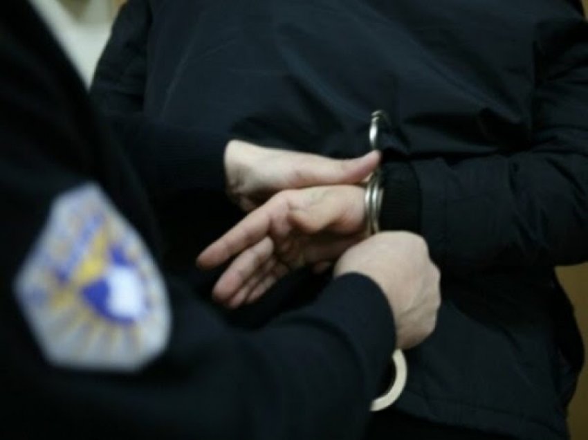 Ferizaj, arrestohet një person për dëmtim të pasurisë dhe kanosje