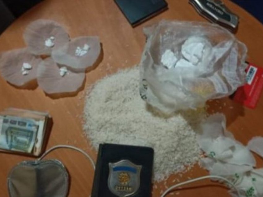 Kapet mat me euro dhe drogë në dorë, arrestohet 39-vjeçari shqiptari në Itali