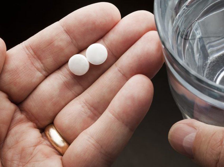Mos merrni aspirinë pa recetë mjekësore, mund të lindin komplikime serioze