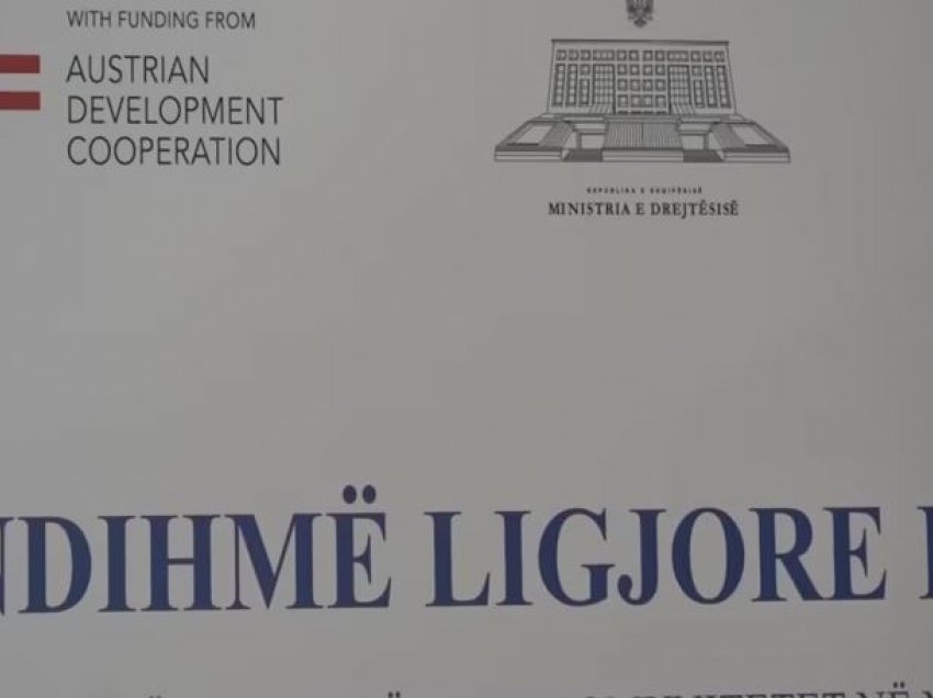 VOA/ Ndihma juridike falas për qytetarët me të ardhura të pamjaftueshme në Shqipëri