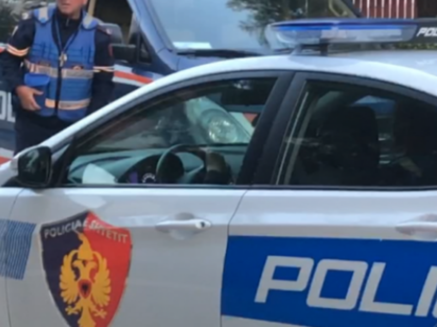 I dehur në timon/ Nuk iu bind patrullës së policisë, arrestohet 56-vjeçari në Tiranë