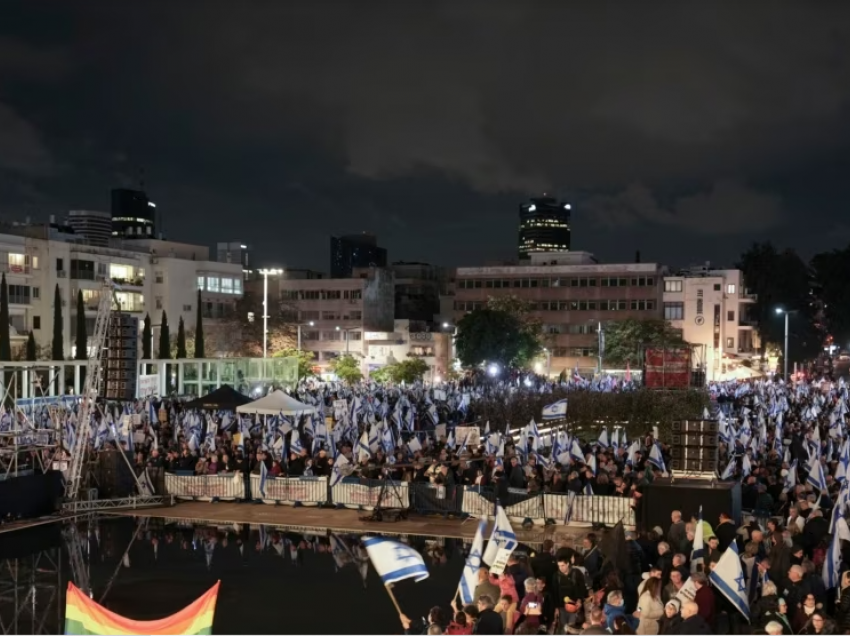 Izrael, mijëra vetë protestojnë kundër reformës në drejtësi të Netanjahut