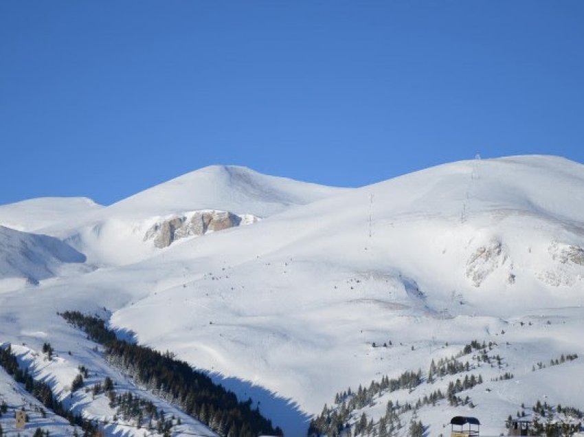 ​Nesër hapet sezoni i skijimit te “Kodra e Diellit”