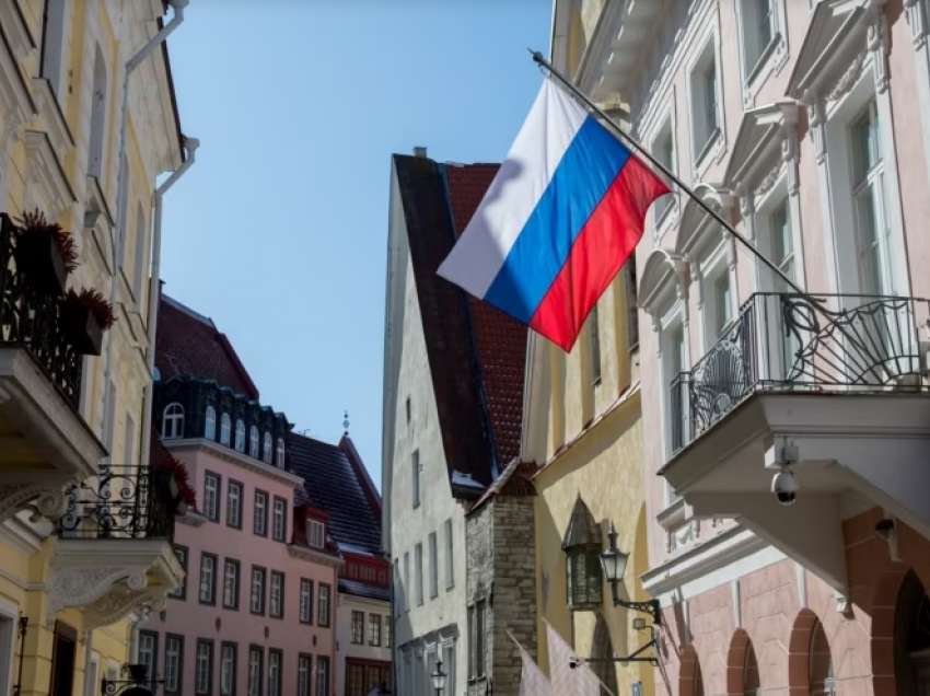 Estonia dhe Letonia kërkojnë largimin e ambasadorëve të Rusisë