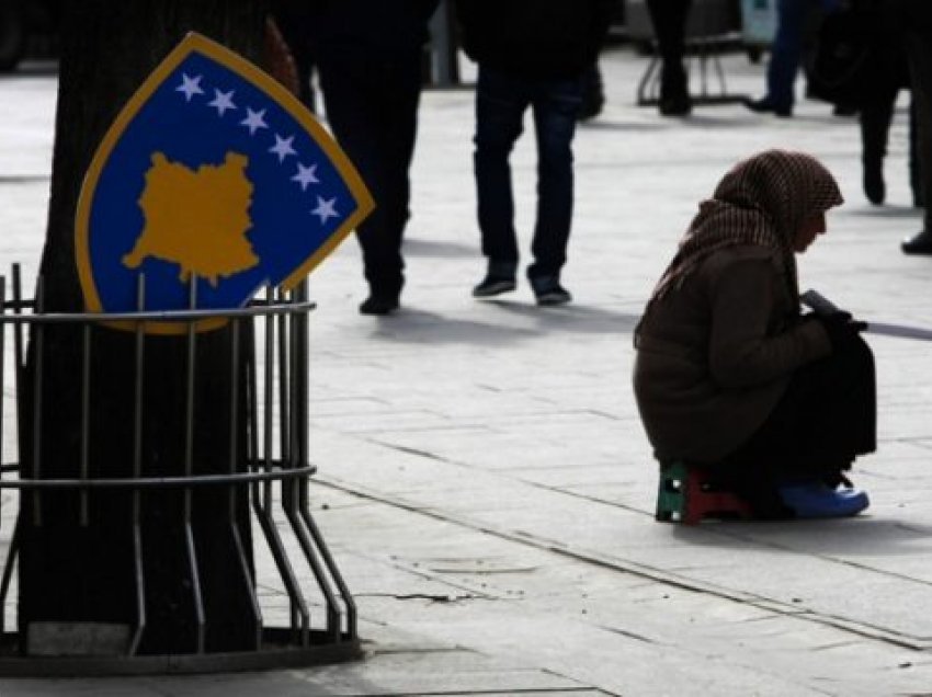 “Kosova po rrëshqet në shtet social”