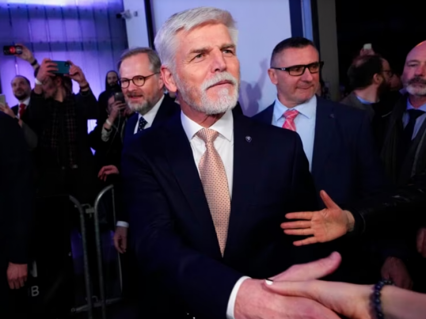 VOA/ Petr Pavel fiton zgjedhjet presidenciale në Çeku