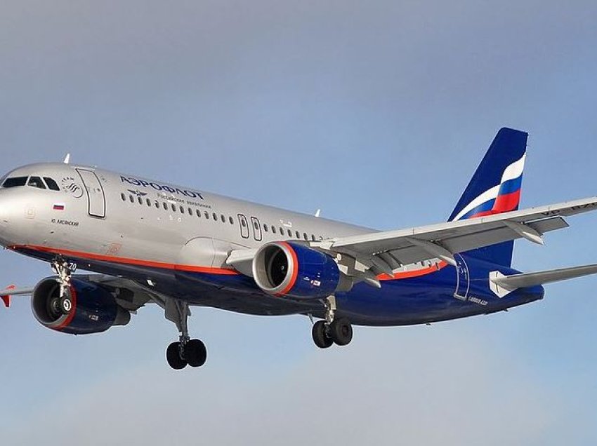 Rusia rifillon fluturimet e rregullta drejt Kubës për herë të parë që nga pushtimi