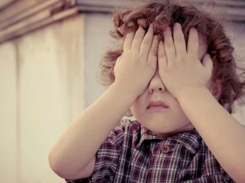 Tetë simptomat e zakonshme të ankthit tek fëmijët