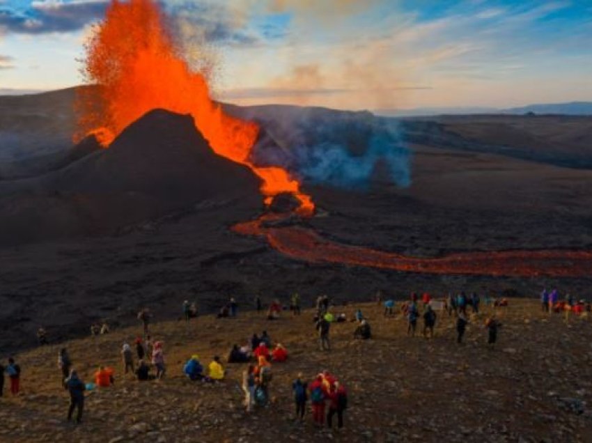 Shpërthim vullkani në Islandë