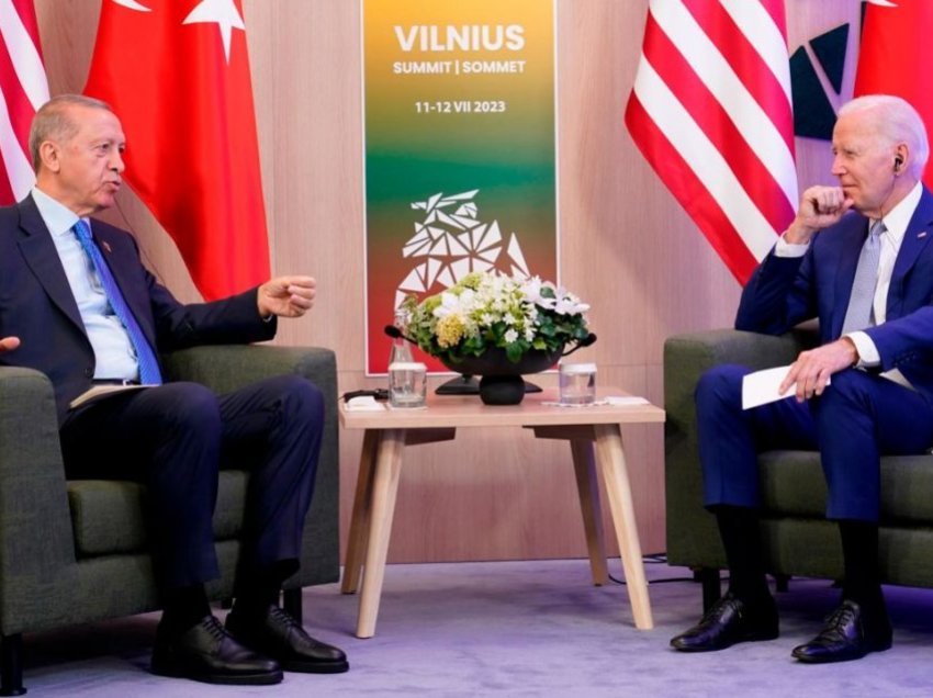 Erdogan takohet me Bidenin: Po fillon një proces i ri i marrëdhënieve mes dyja vendeve