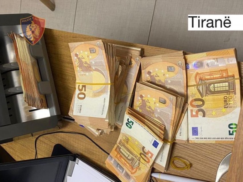 Klientët hidhnin para në këmbim të kriptomonedhave, por nuk i deklaronin/ Shpallet në kërkim administratori nga Kosova i një subjekti, arrestohet punonjësi i tij