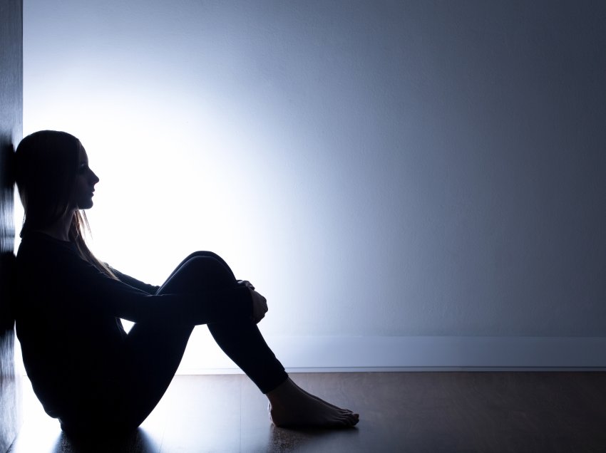 Pesë ndryshime në sjellje që tregojnë se po vuani nga depresioni