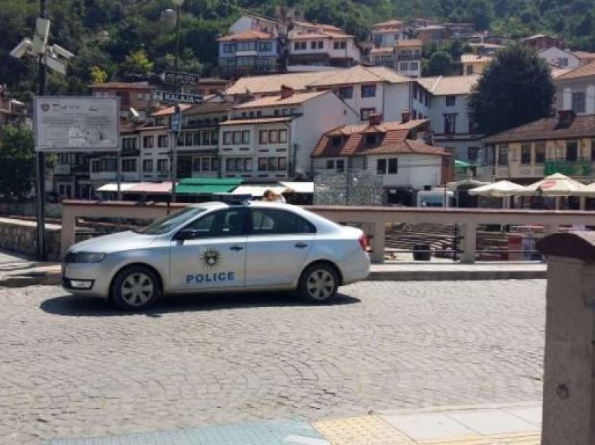 Konflikt familjar në Prizren: Babai kërcënon djalin e tij, ai e denoncon në Polici