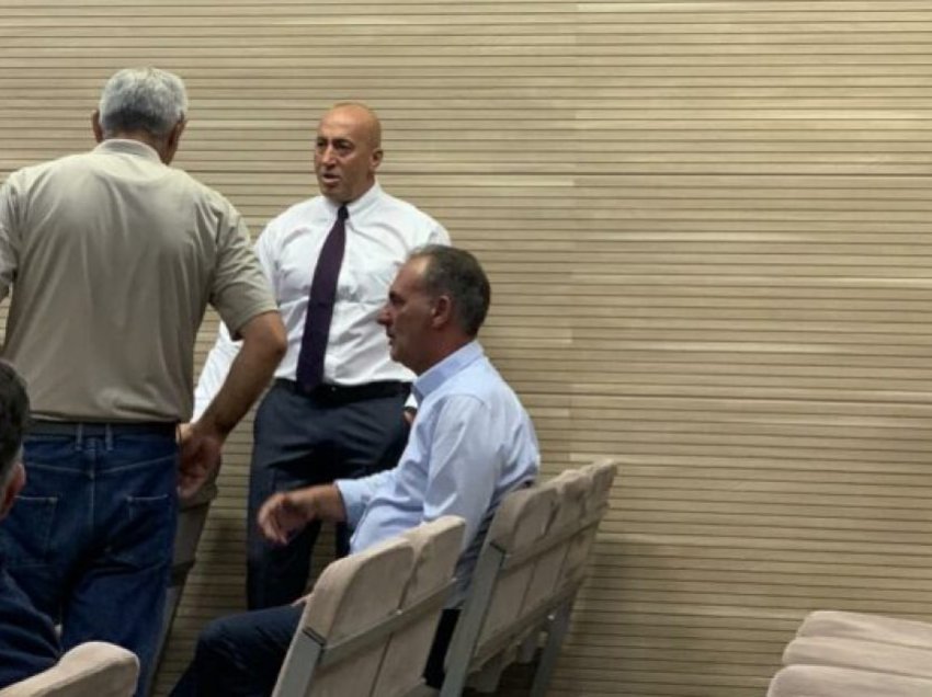 Haradinaj dhe Limaj po dëshmojnë në gjykatë për rastin e Zonës Ekonomike në Malishevë