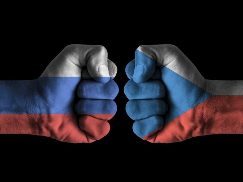 Çekia i kundërpërgjigjet me delikatesë akuzave të Rusisë