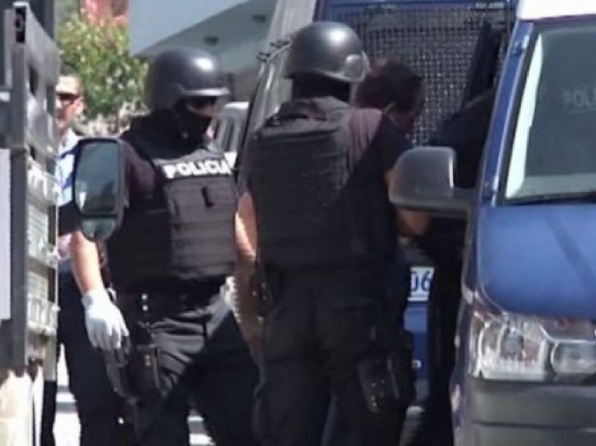 Policia e Shtetit aksion në disa qytete, arrestohen policë dhe një prokuror