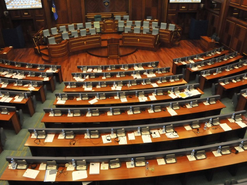 Çka parashihet me dy ligjet që i miratoi mbrëmë Kuvendi