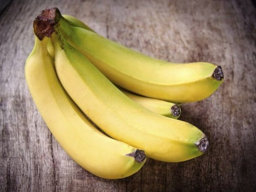 Ja pse nuk duhet të hani asnjëherë banane në mëngjes