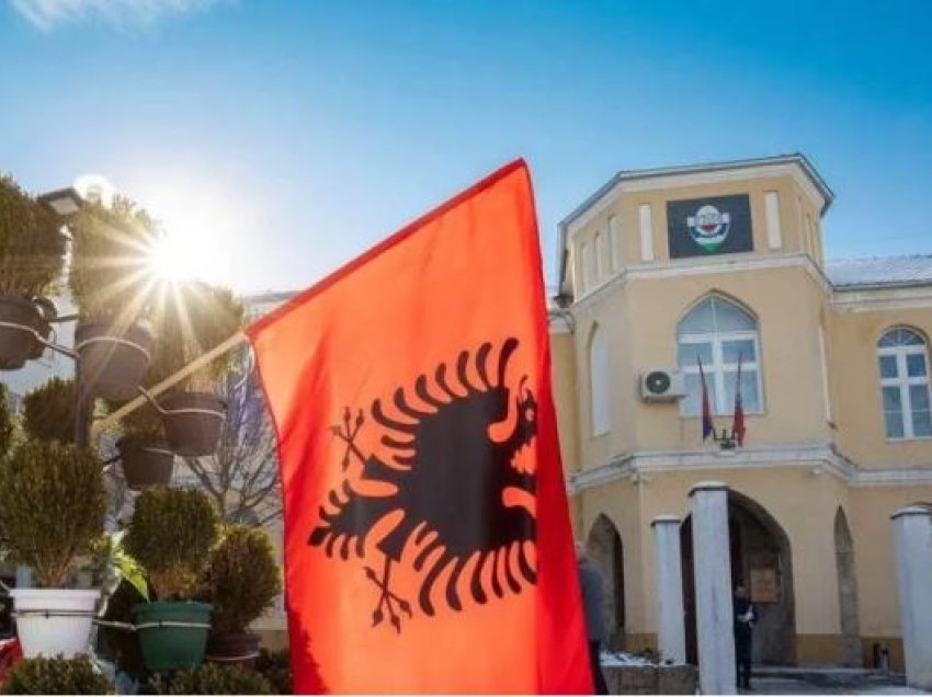 Ngrihet alarmi për shqiptarët në Luginë – kjo është kërkesa urgjente për ndërkombëtarët dhe qeveritë shqiptare! 