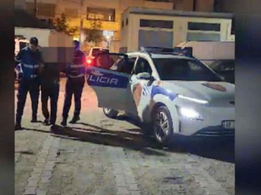 Plagosi me thikë dy persona, arrestohet 52-vjeçari në Sarandë
