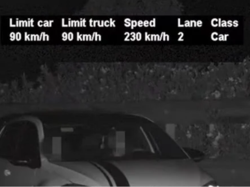 Shpejtësi dhe çmenduri, Policia shqiptare zë shoferët duke vozitur 230 km/h në autostradë 