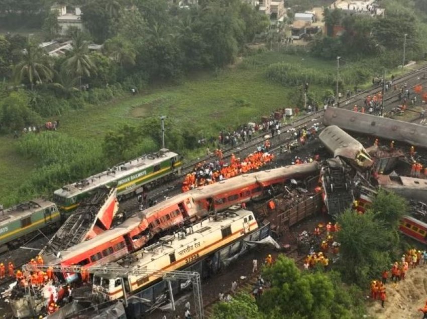 Indi, hetimet paraprake: Një gabim në sistemin e sinjalizimit shkaktoi përplasjen e trenave