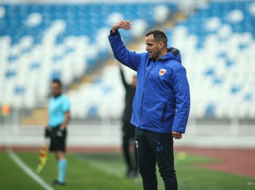 Curri flet pasi fitoi Kupën e Parë të Kosovës si trajner