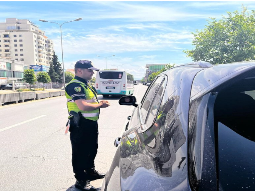 Drejtonin mjetin të dehur, arrestohen 5 persona në Durrës! 179 të ndëshkuar për parakalime të gabuara
