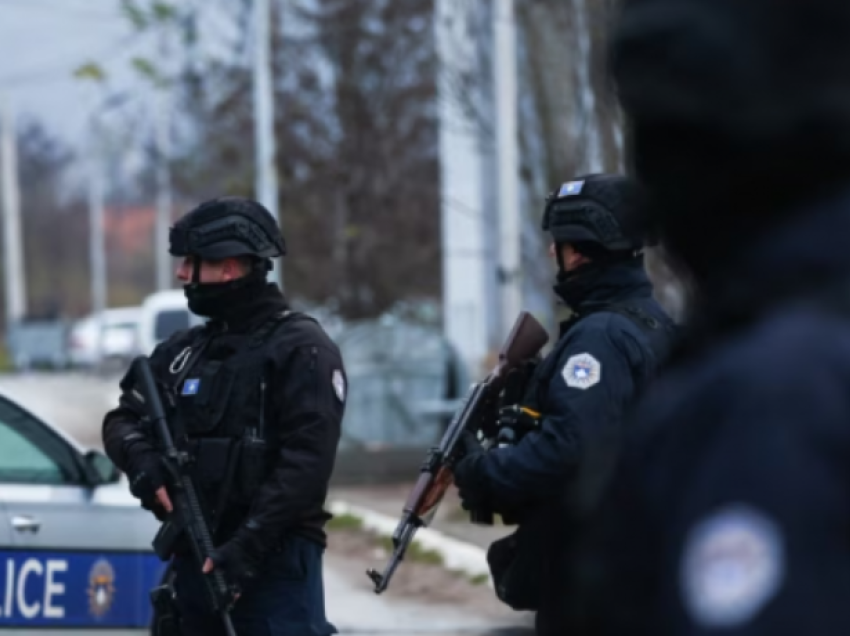 Tre policë janë lënduar gjatë arrestimit të drejtuesit të Mbrojtjes Civile në Mitrovicën e Veriut