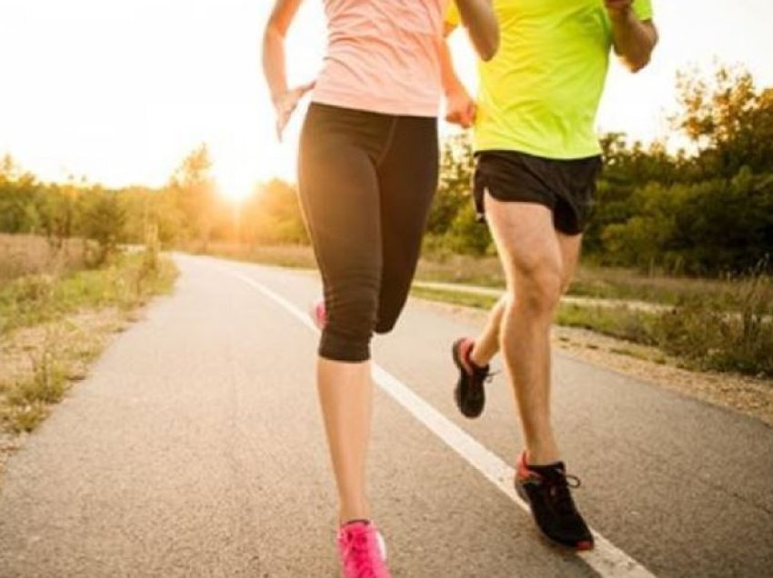 Vrapimi me stomakun bosh në mëngjes, sjell përfitime të mëdha për trupin