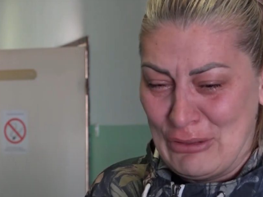 Flet nëna e fëmijëve që pretendohet se janë rrahur nga policët e Kosovës