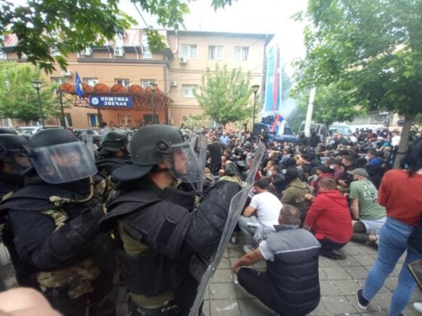 Situata në veri të Kosovës, mërgimtarët sot protestojnë në Finlandë para Zyrës së BE-së