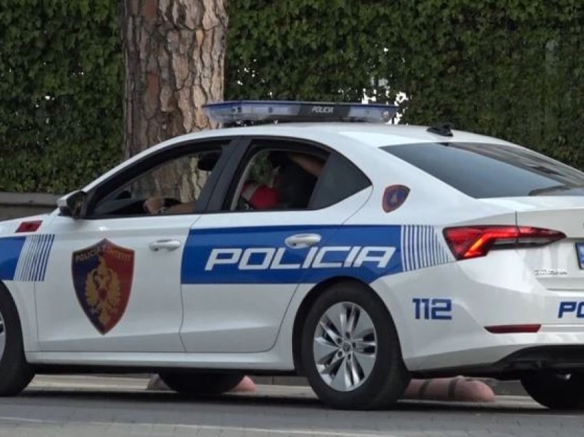Përplasi një automjet dhe u largua nga vendngjarja, arrestohet polici në Pogradec